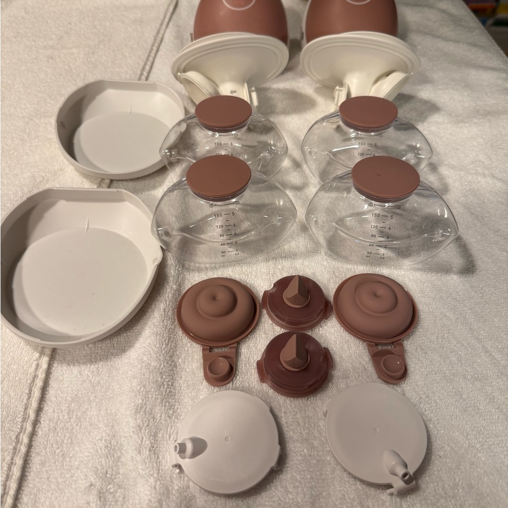 Momcozy M9 Wearable Pump